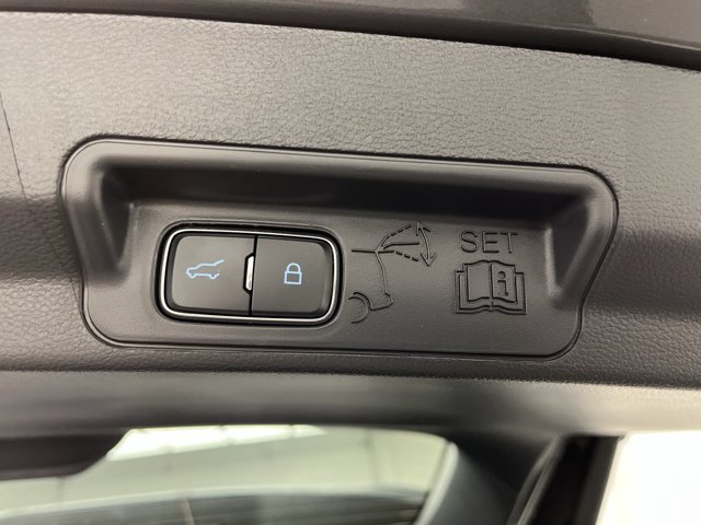 Used 2026 Carbonized Gray Metallic Ford Tremor image 35