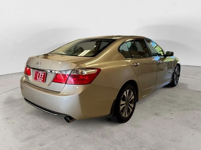 Used 2015 Beige Honda LX image 6