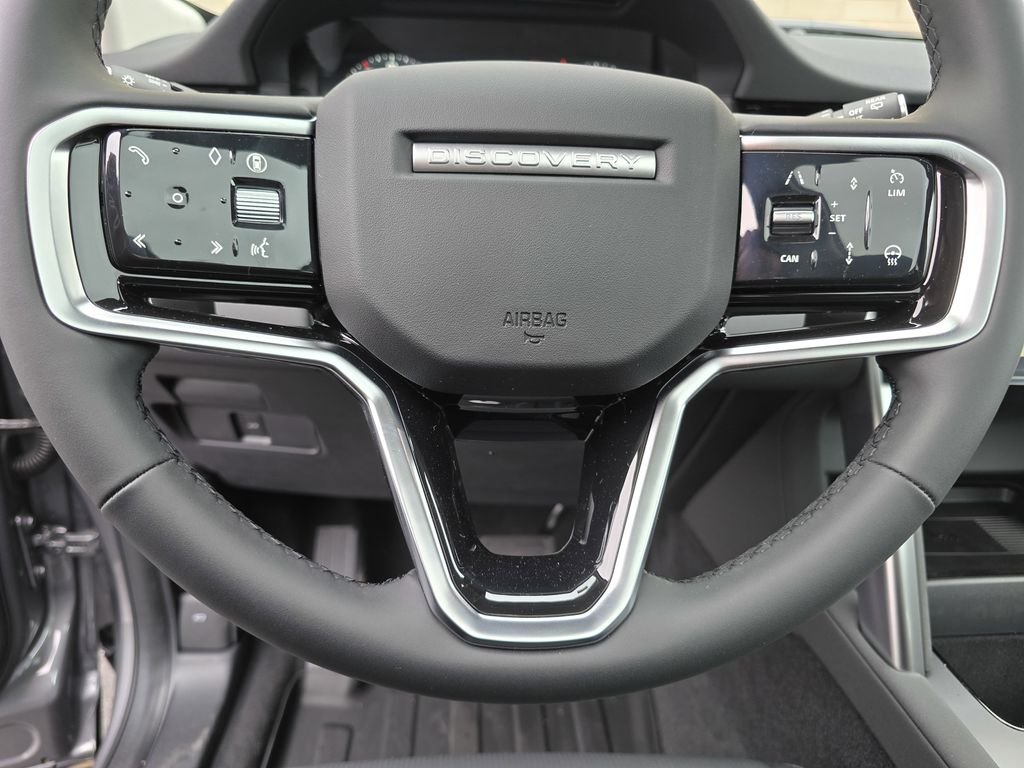 New 2025 Eiger Grey Land Rover S image 28