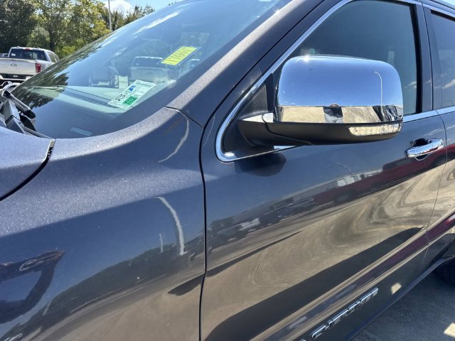 Used 2019 Gray Jeep Limited image 10