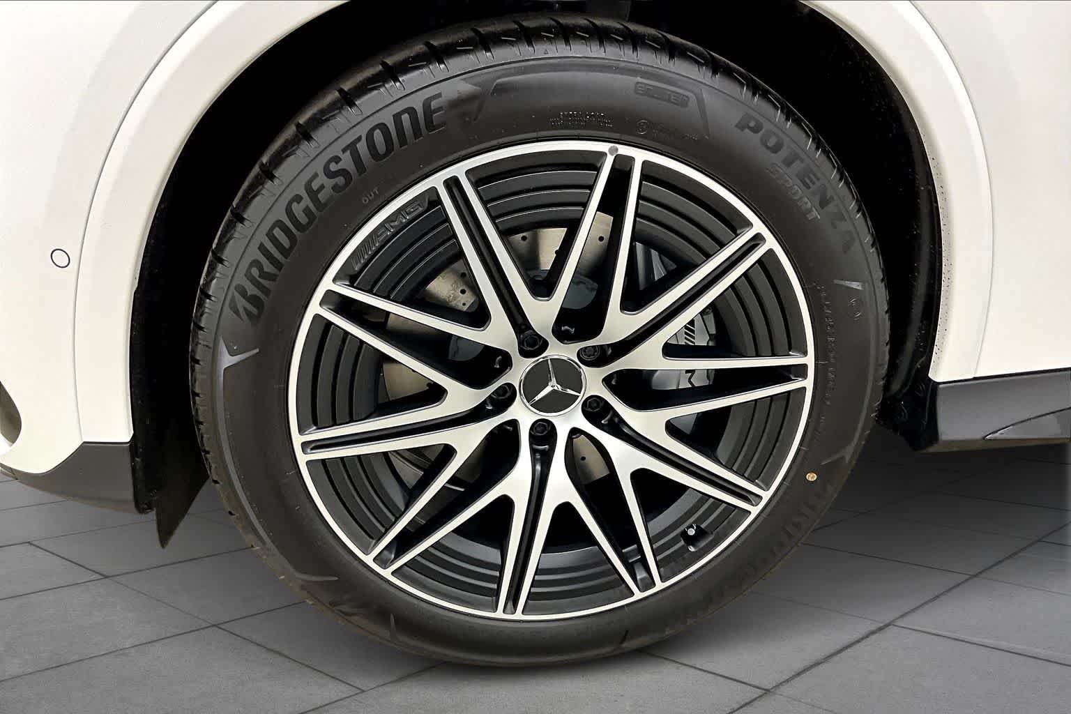 New 2026 Polar White Mercedes-Benz AMG® GLC 43 image 11