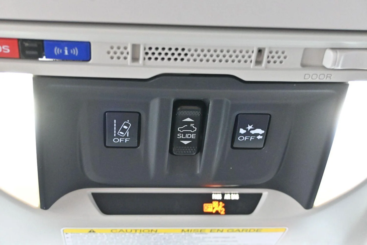 Used 2020 Ice Silver Metallic Subaru Limited image 29