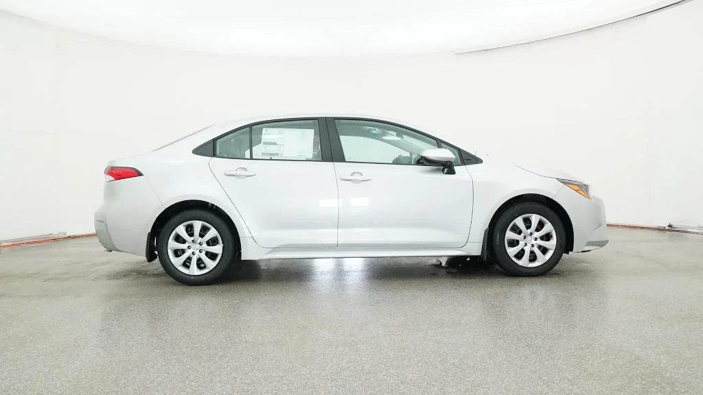New 2026 Classic Silver Metallic Toyota LE image 13