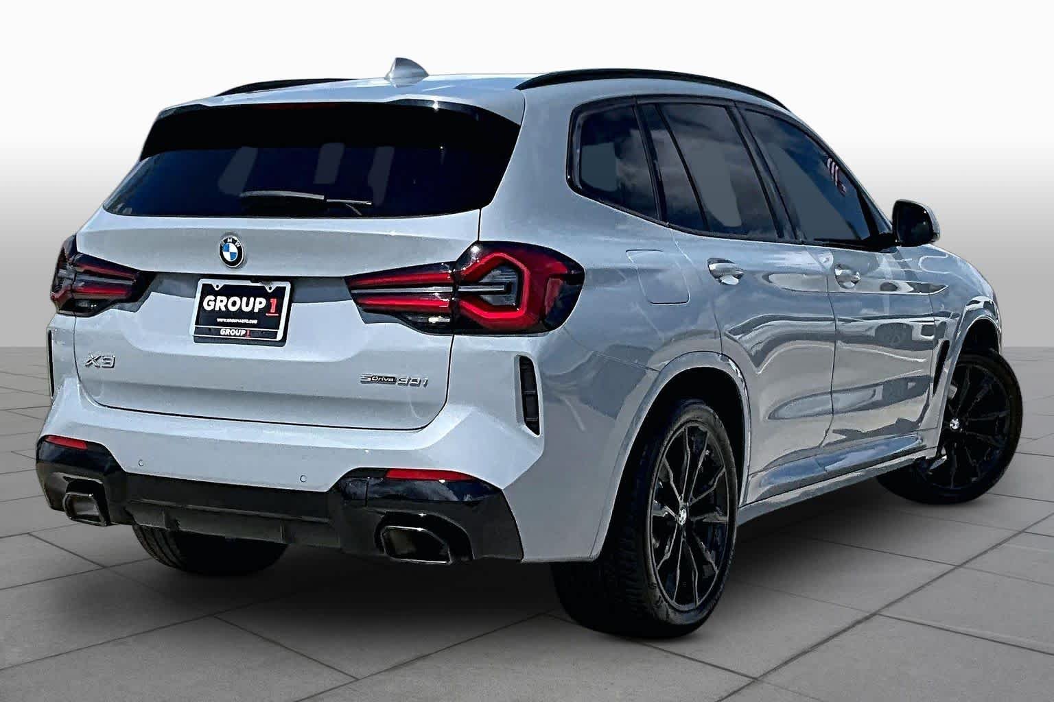 Used 2023 Brooklyn Grey Metallic BMW sDrive30i image 12