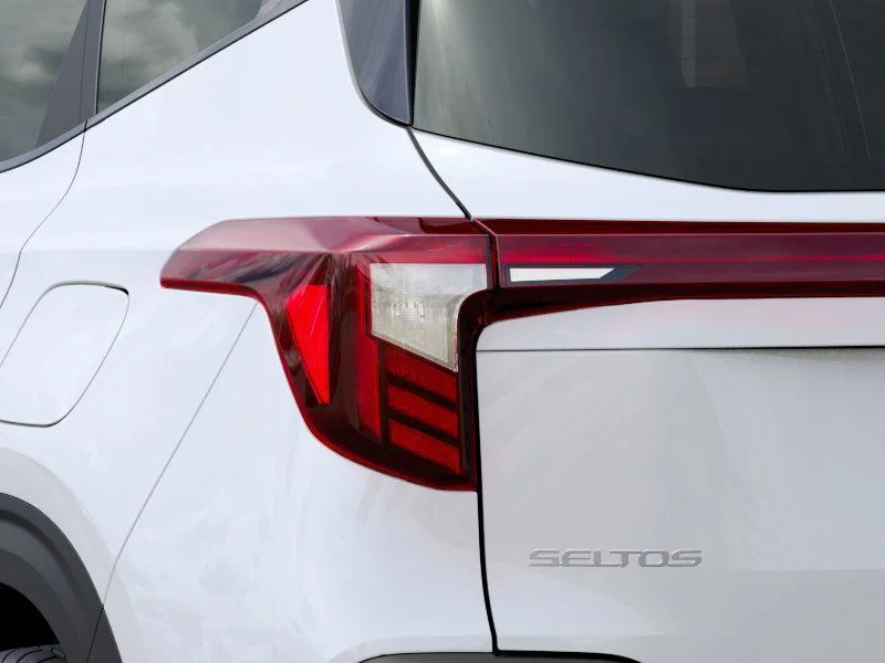 New 2026 Clear White / Black Roof Kia S image 10