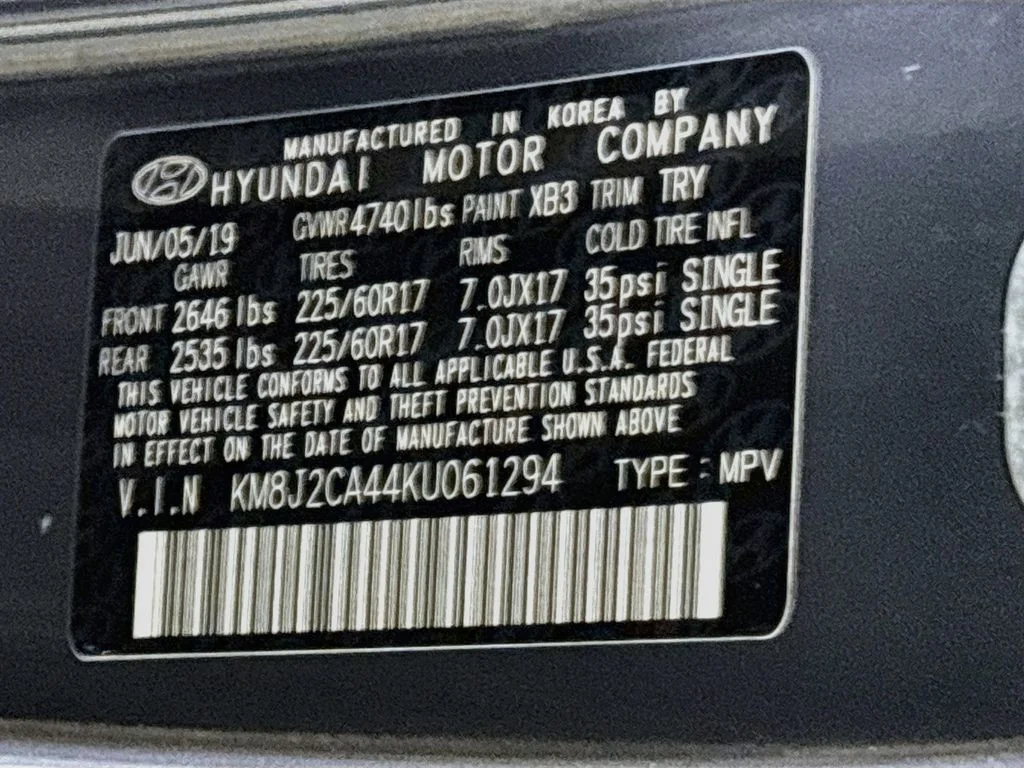 Used 2019 Blue Hyundai SE image 24