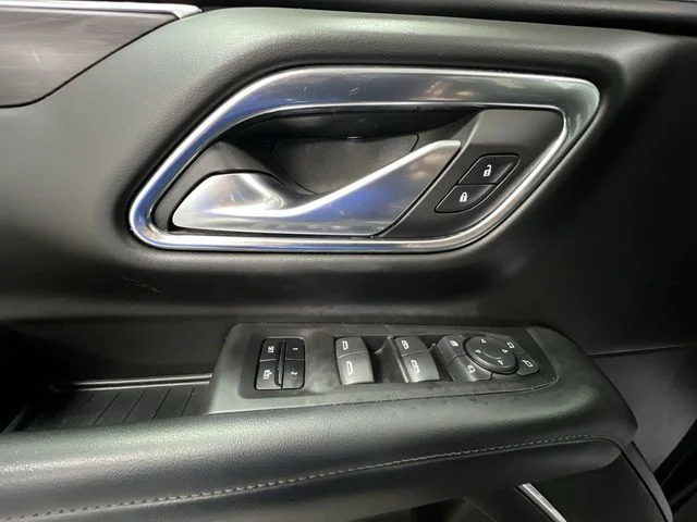 Certified Used 2022 Gray Chevrolet Z71 image 23