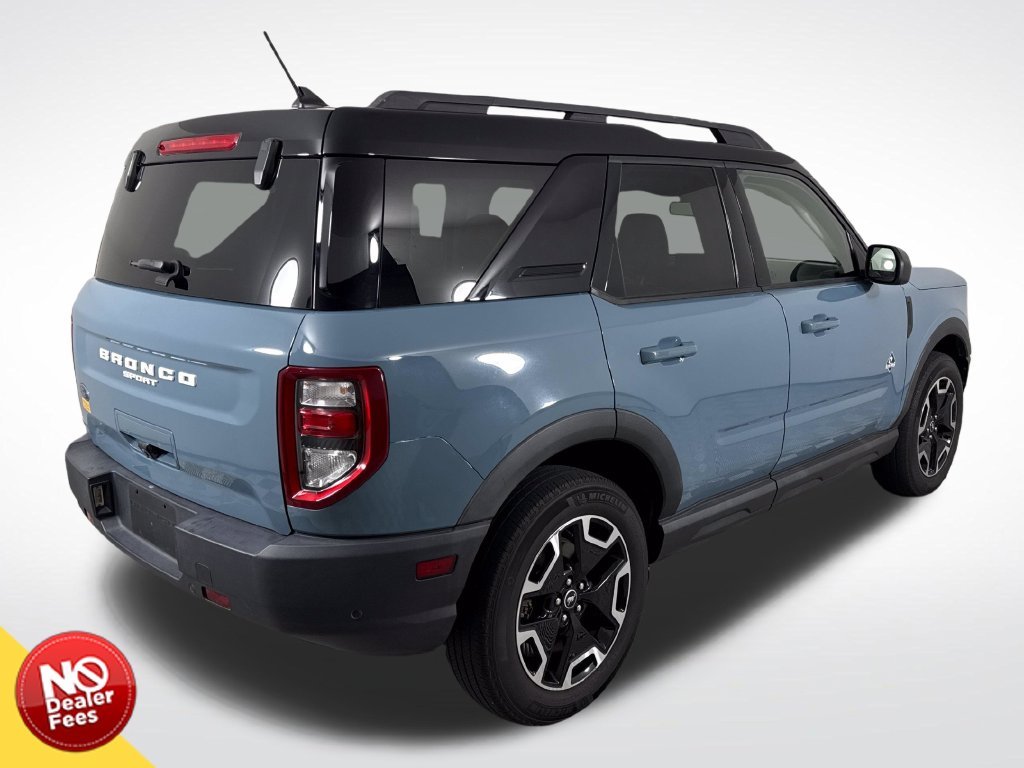Used 2021  Ford Outer Banks image 3