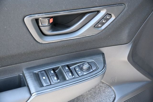 New 2026 Ice Silver Metallic Subaru Limited image 18