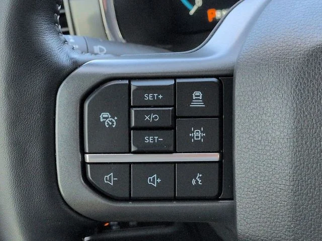 Used 2022 Blue Metallic Ford Lariat image 24