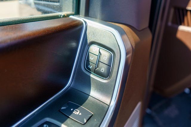 Used 2024 Antimatter Blue Metallic Ford King Ranch image 21