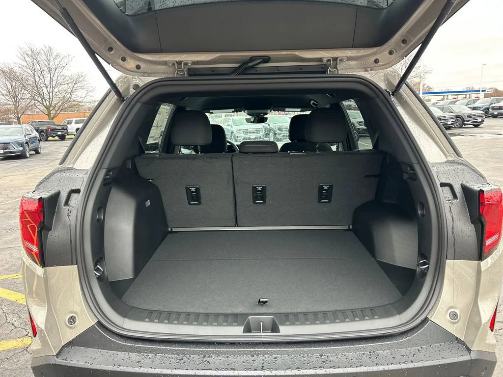 New 2026 Riverstone Metallic GMC Elevation Black Edition image 35