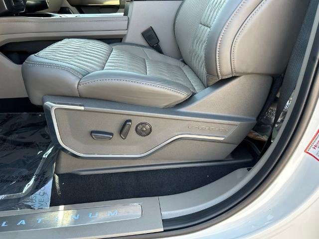 New 2026 Star White Metallic Tri-Coat Ford Platinum image 69