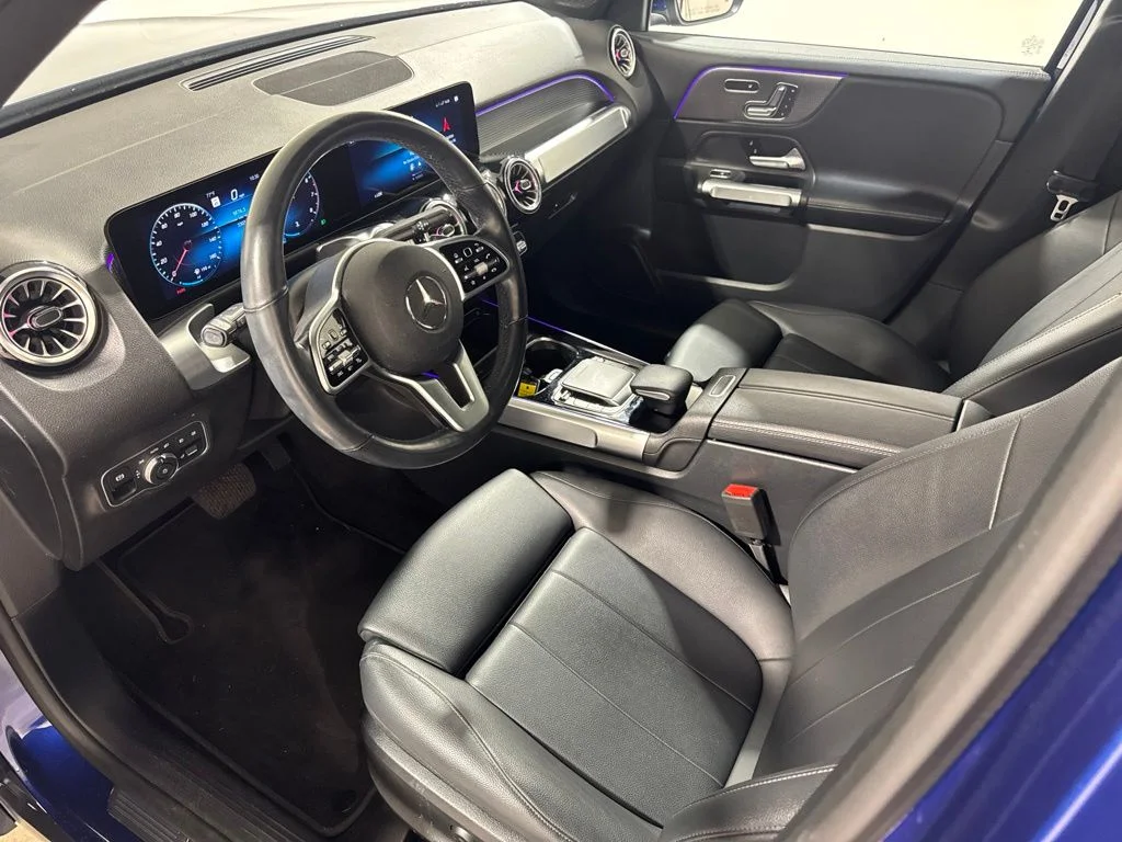 Used 2022 Galaxy Blue Metallic Mercedes-Benz GLB 250 image 18