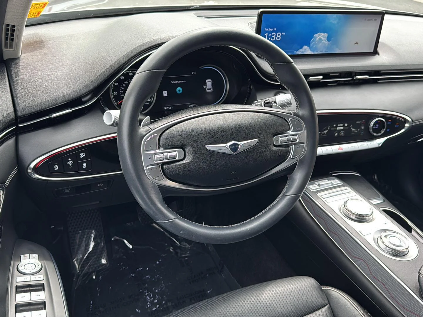 2023 GENESIS GV70 Standard - Photo 24