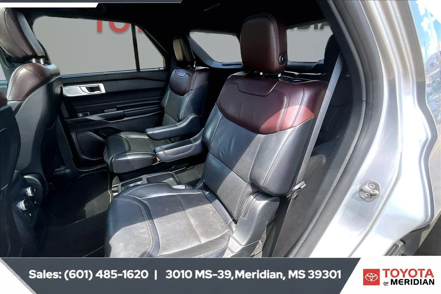 Used 2020 Iconic Silver Ford Platinum image 19