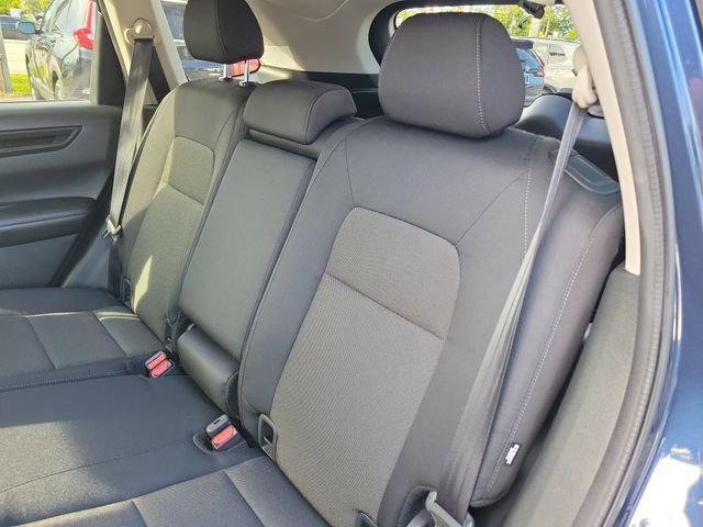 2025 Honda CR-V LX - Photo 12