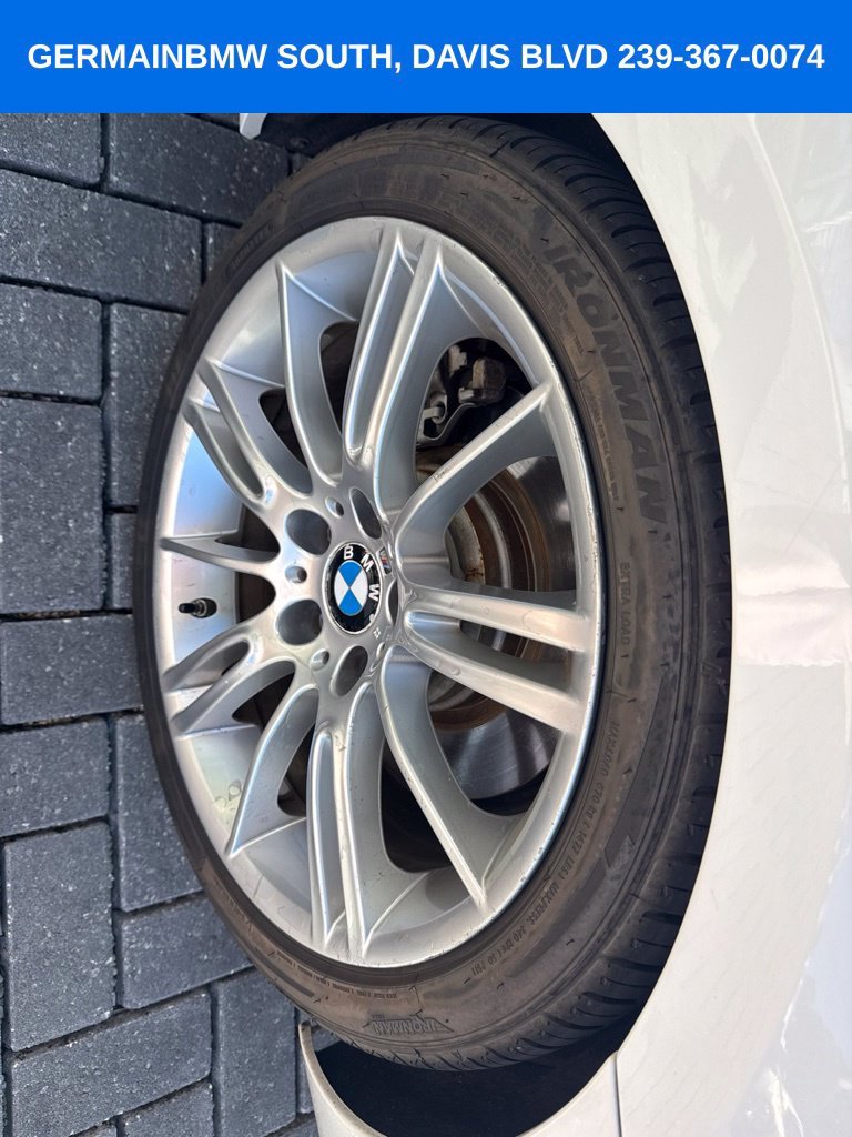 Used 2011 Alpine White BMW 335i image 26