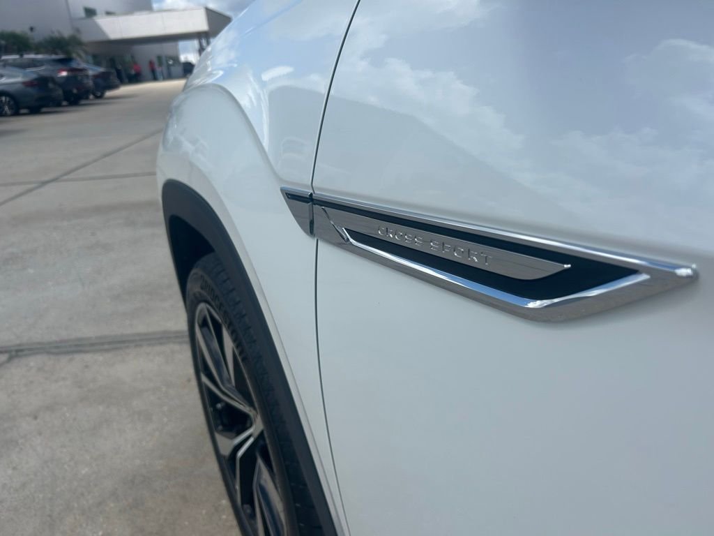 New 2026 White/off-white Volkswagen 2.0T SEL Premium R-Line image 29