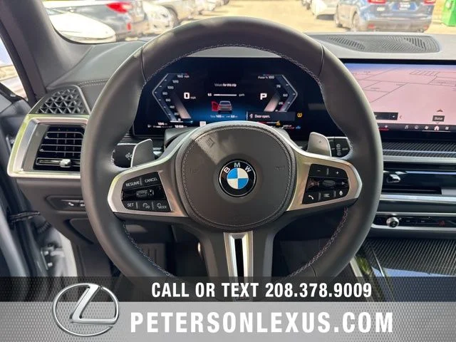 Used 2026 Gray BMW M60i image 26