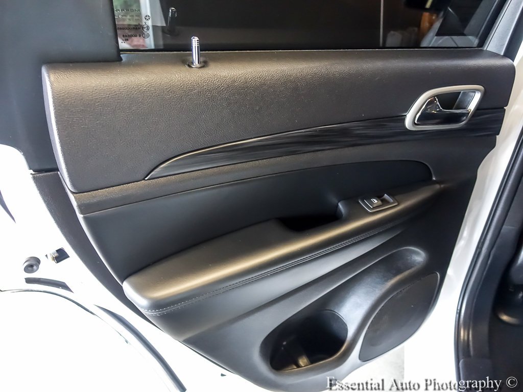Used 2021 Bright White Clearcoat Jeep Laredo X image 23