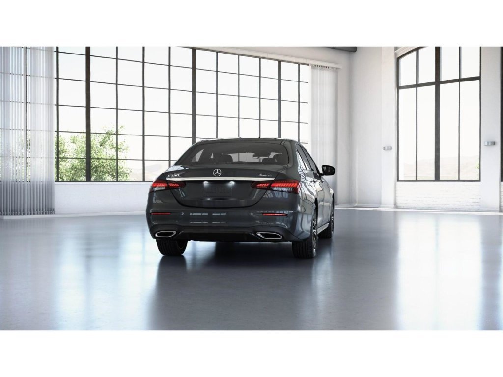 Certified Used 2023 Graphite Gray Metallic Mercedes-Benz  image 25