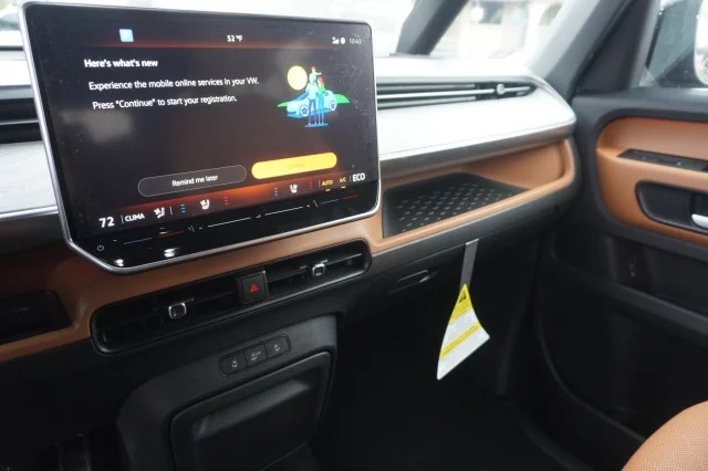 2025 Volkswagen ID. Buzz PRO S - Photo 28