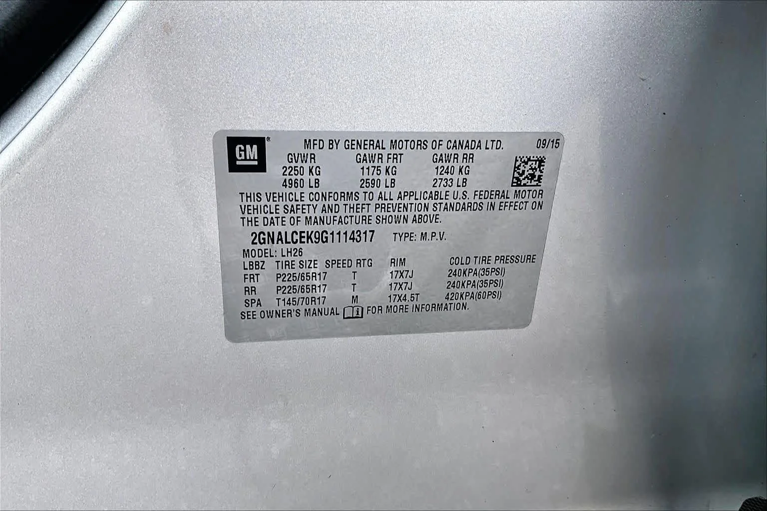 Used 2016 Silver Ice Metallic Chevrolet LT image 36