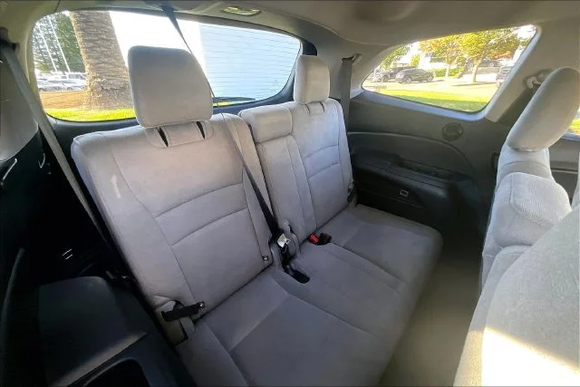 Used 2020  Honda LX image 28