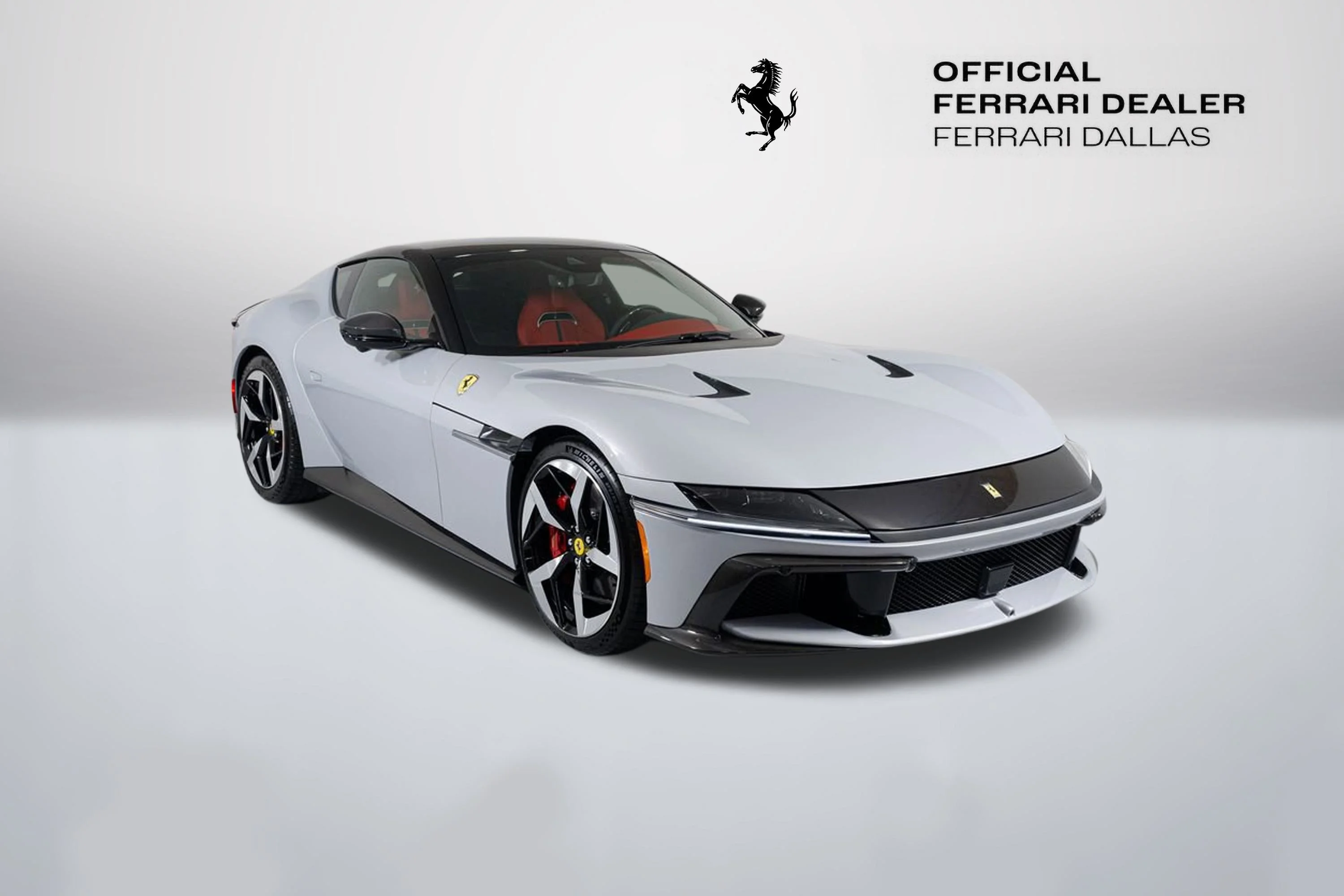 Used 2025 Bianco Artico Ferrari Coupe image 1