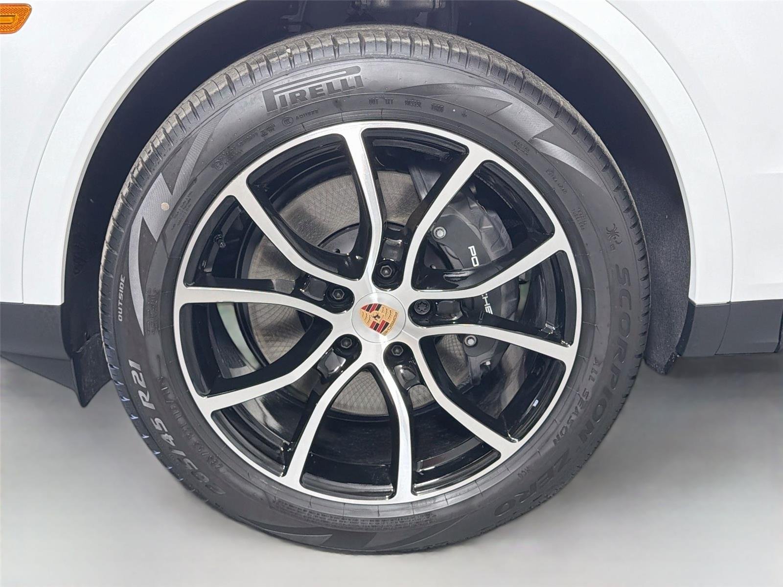 New 2026 White Porsche Coupe image 11