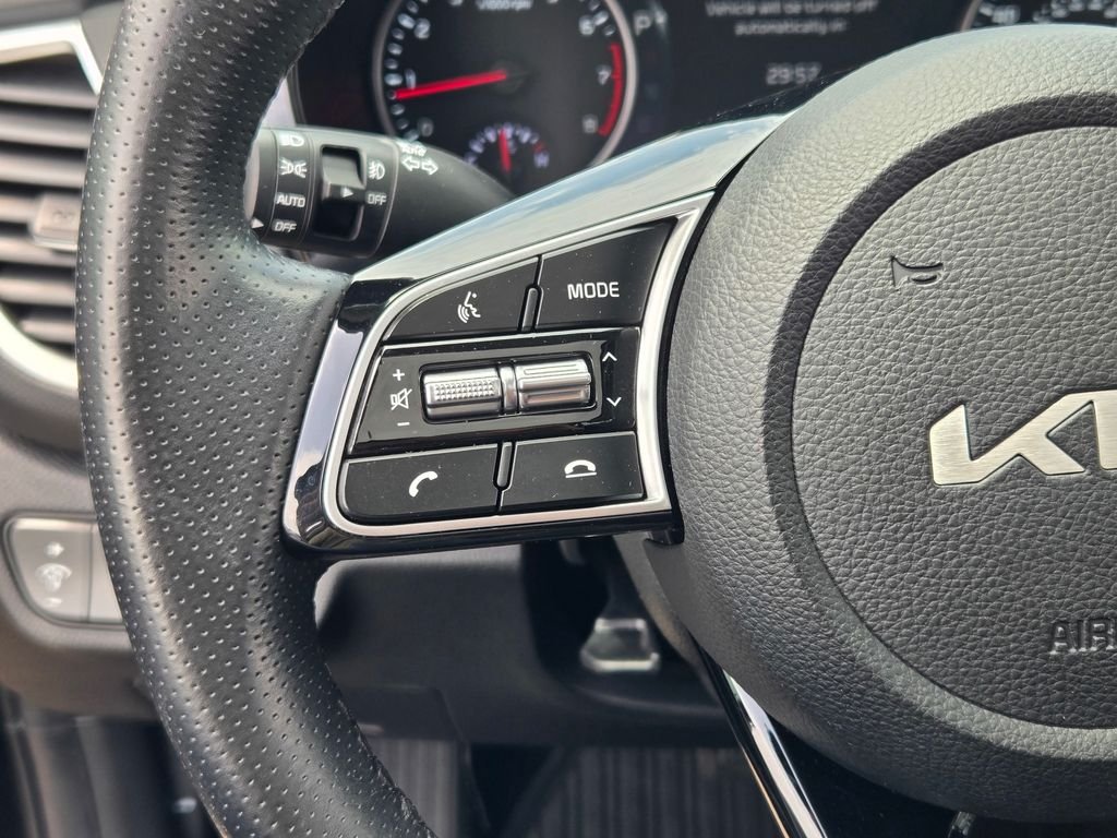 2022 Kia Seltos SX - Photo 37