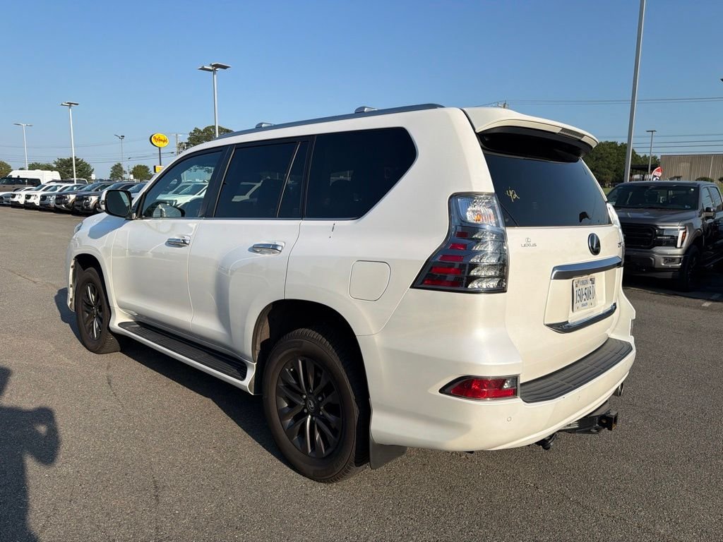 Used 2023 Eminent White Pearl Lexus 460 image 8