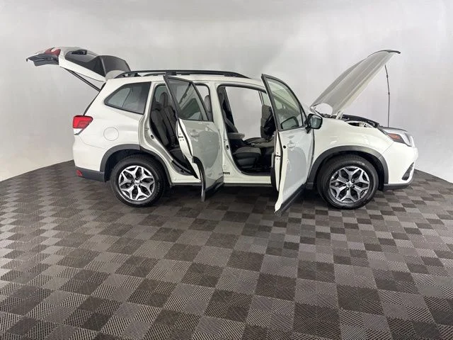 Used 2024 White Subaru Premium image 15