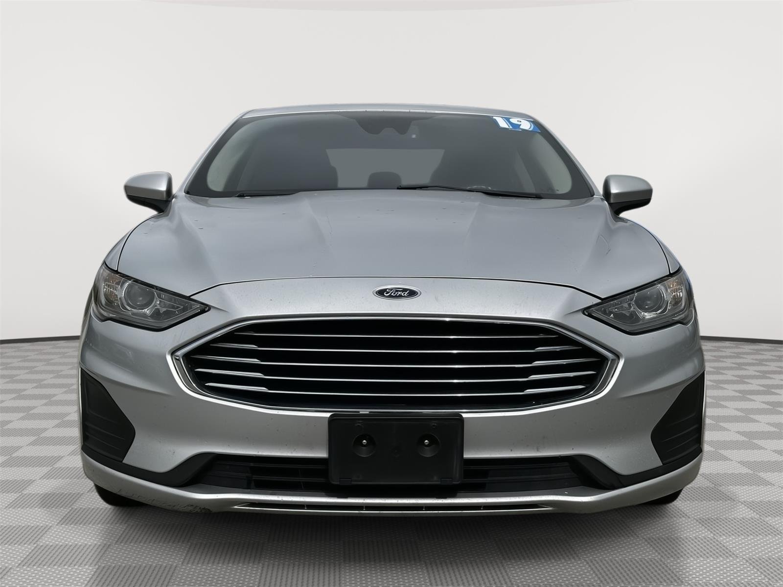 Used 2019 Ford Fusion Hybrid SE with VIN 3FA6P0LU6KR204735 for sale in Kansas City