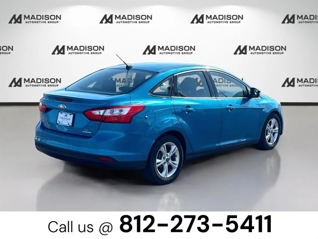 Used 2013 Blue Ford SE image 5