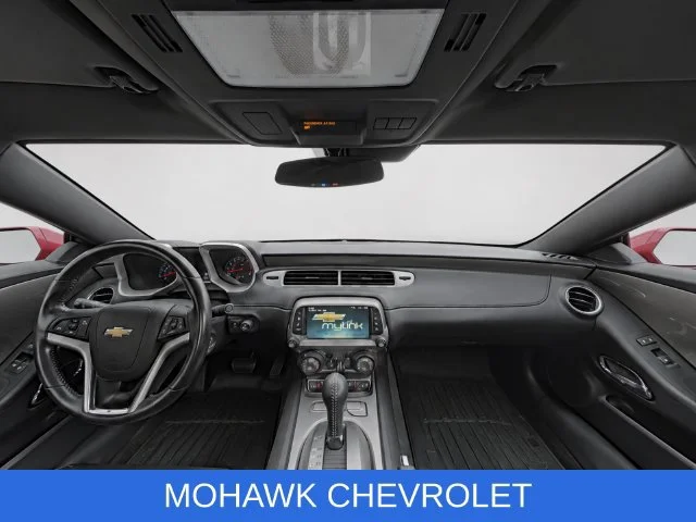 Used 2015 CRYSTAL RED TINTCOAT Chevrolet LT image 14