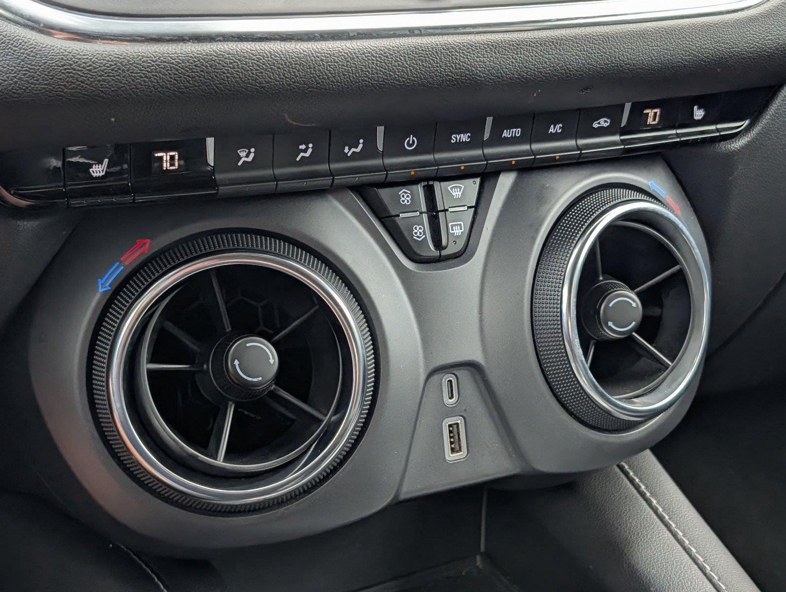Used 2025 Black Chevrolet LT image 18