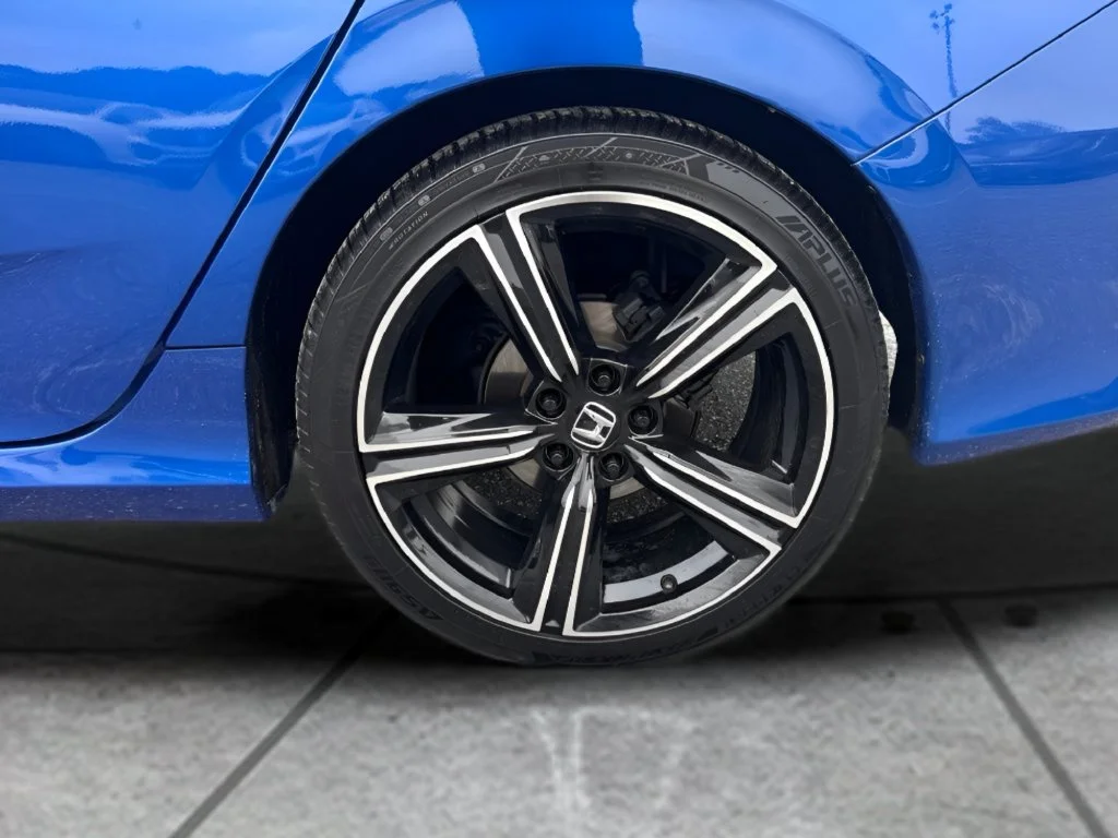 Used 2019 Blue Honda Sport image 27