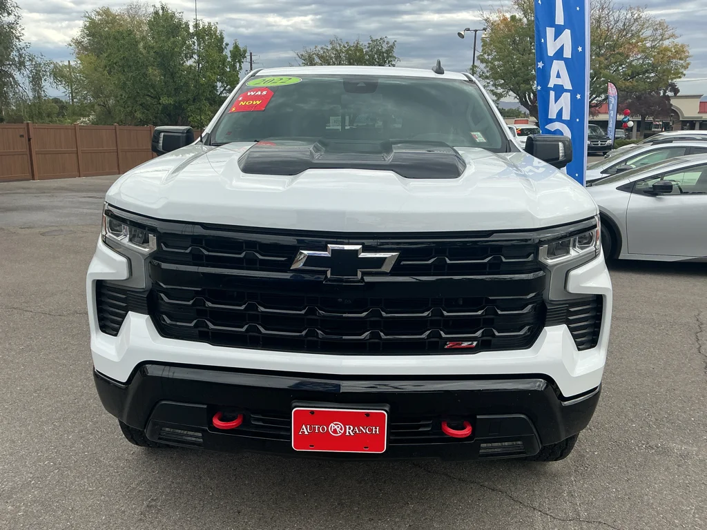 Used 2022 Summit White Chevrolet LT Trail Boss image 2