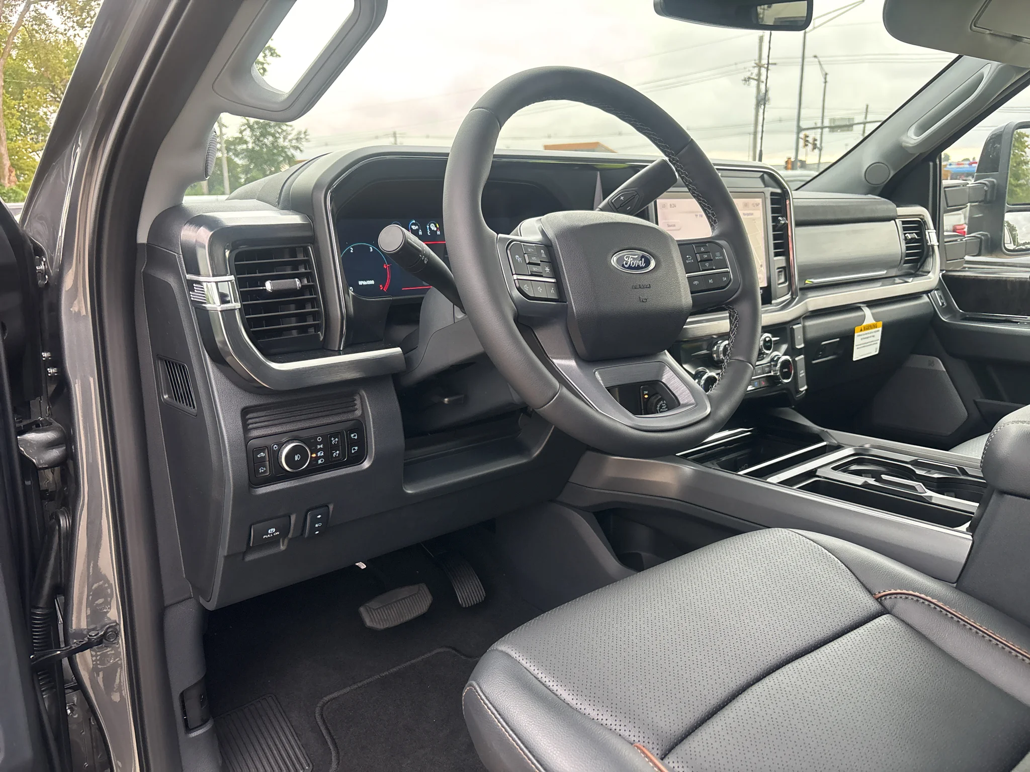 New 2026 Carbonized Gray Metallic Ford F-350® Lariat® image 12