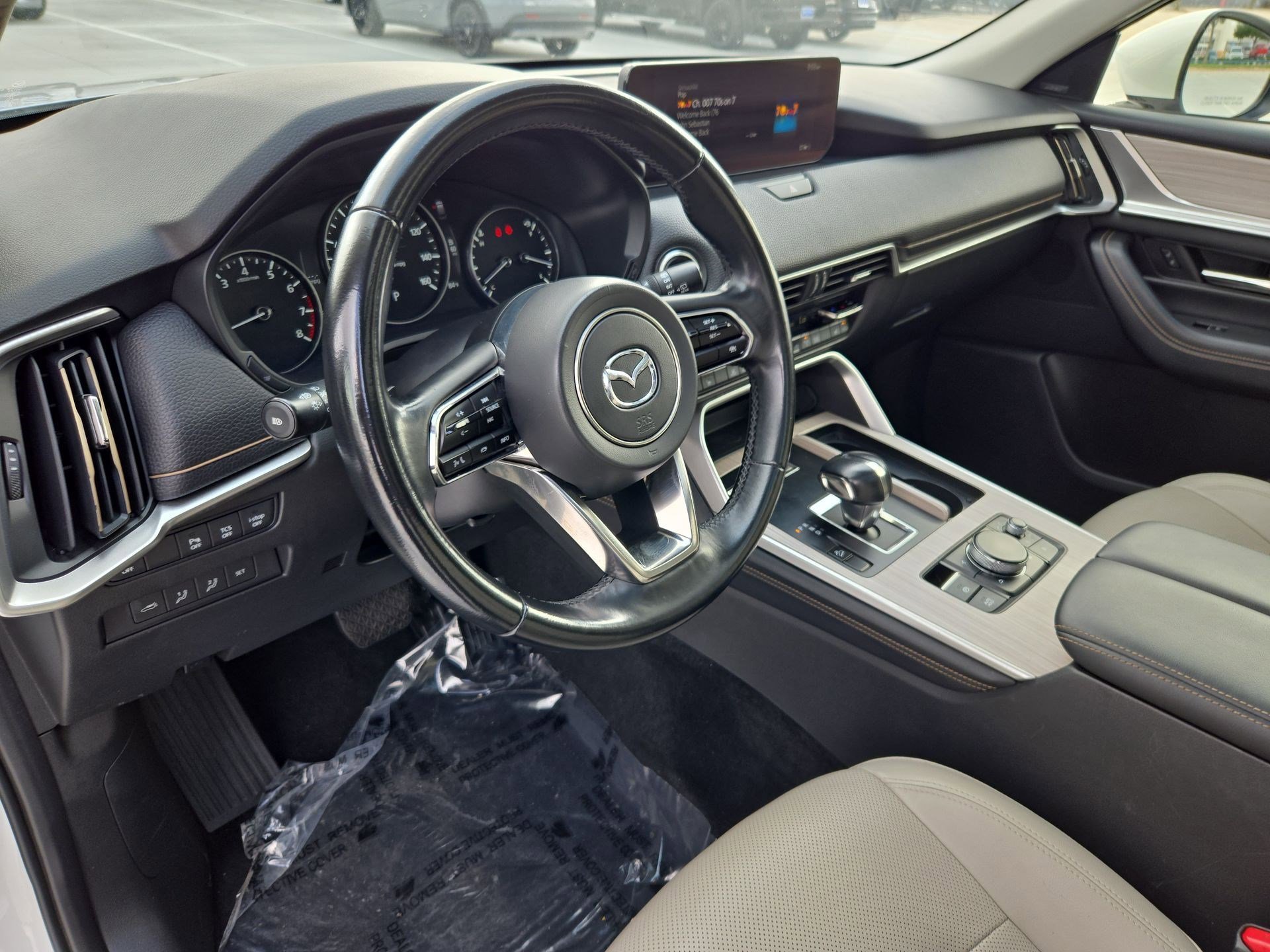 Used 2024 Rhodium White Premium Mazda 3.3 Turbo Premium image 12