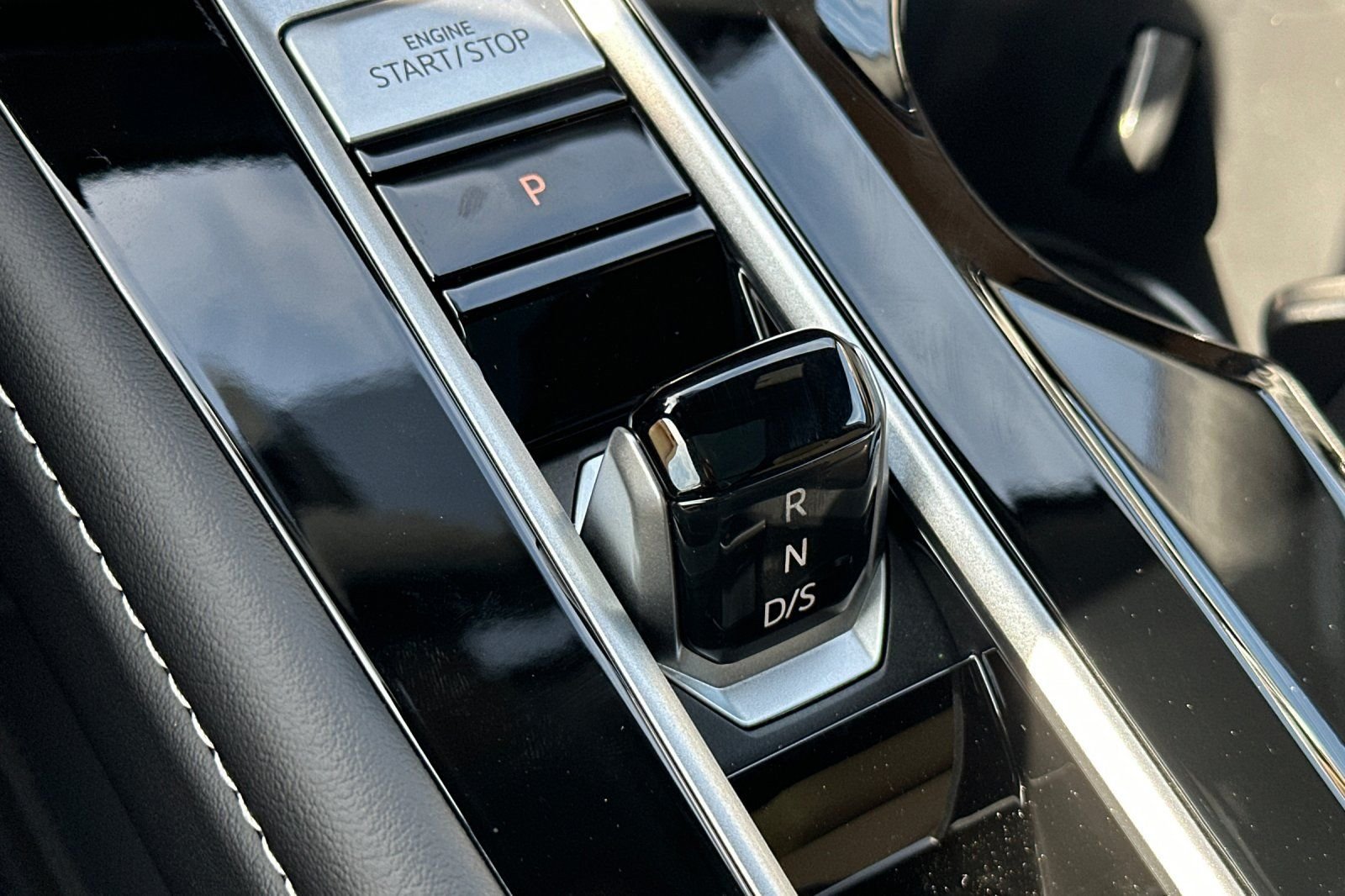 New 2026  Volkswagen 2.0T SE w/Technology image 21