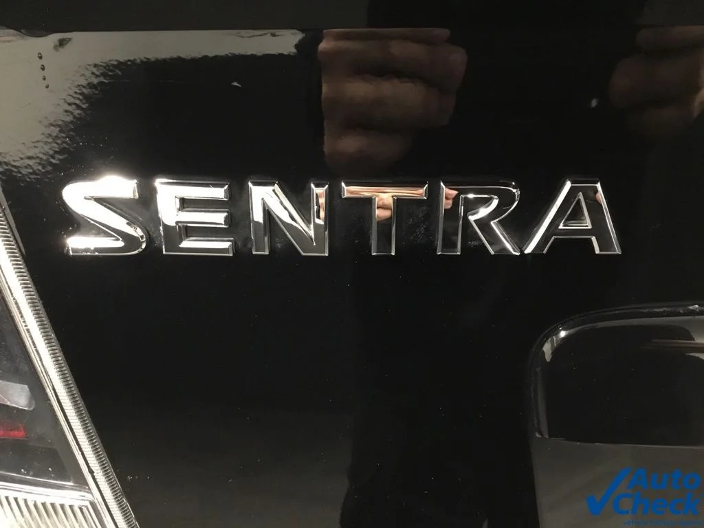 Used 2012 Black Nissan 2.0 SR image 14