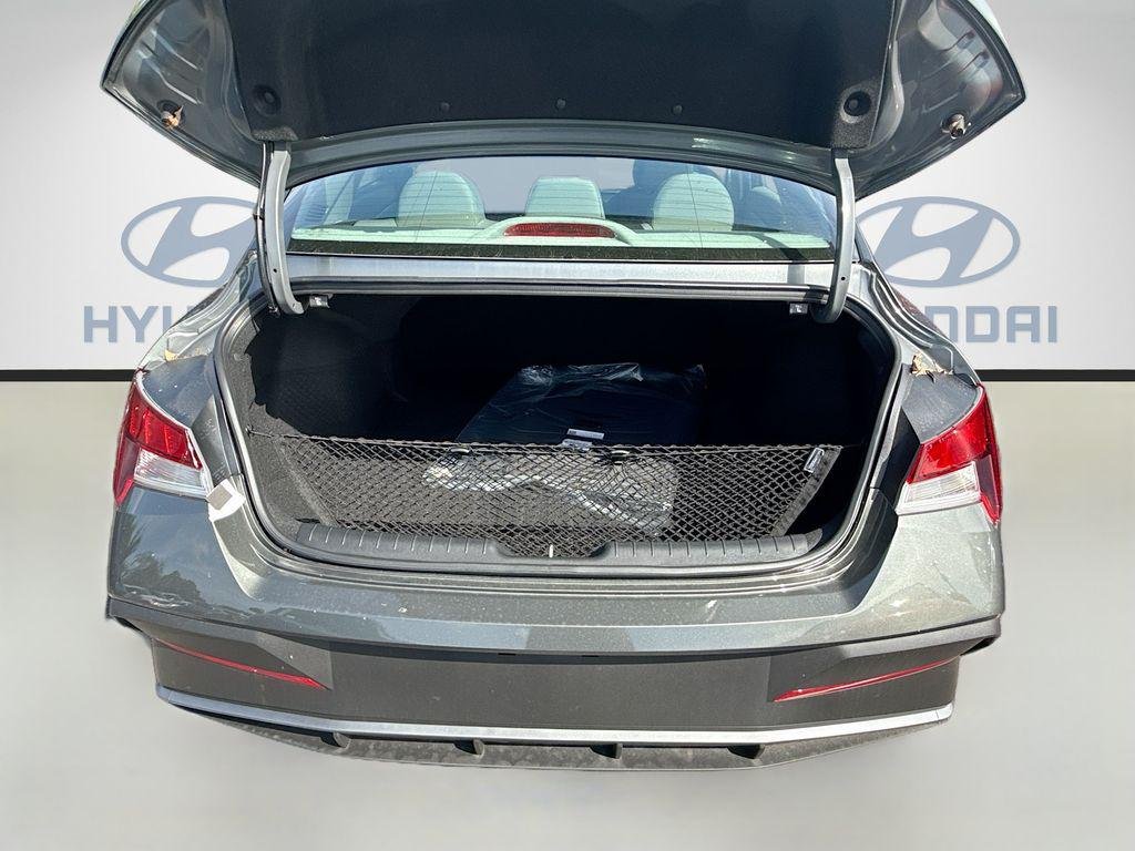 New 2026 Amazon Gray Hyundai SE image 18