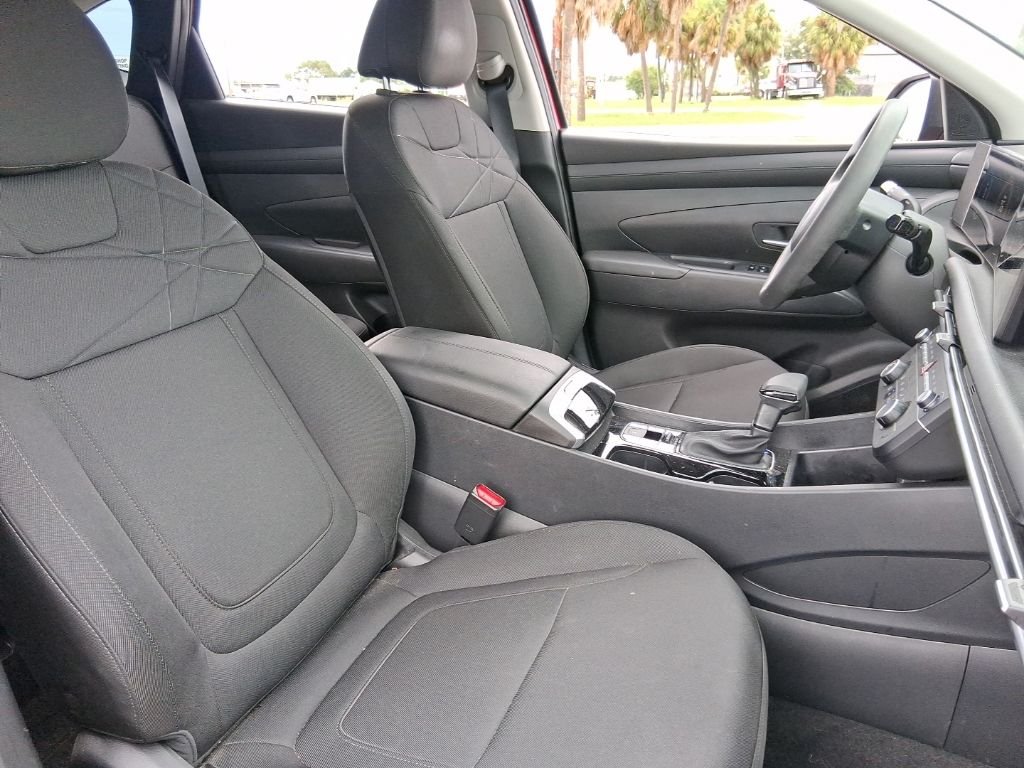 Used 2025 Red Hyundai SE image 16