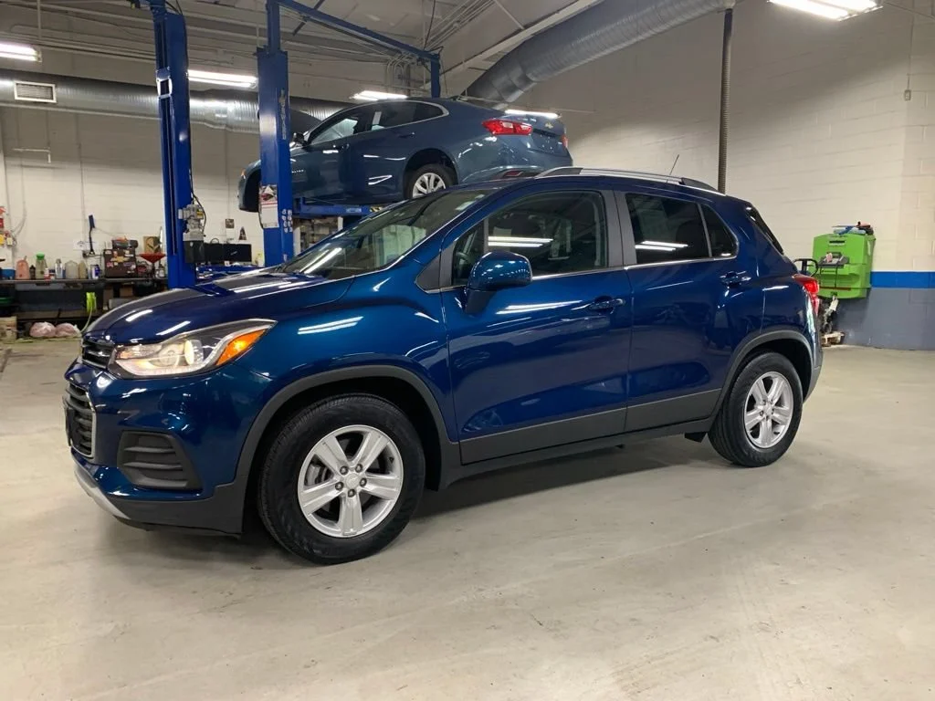 Used 2019 PACIFIC BLUE METALLIC Chevrolet LT image 2