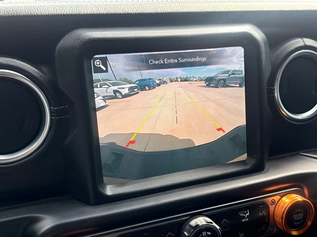 Used 2020 Black Jeep Overland image 27