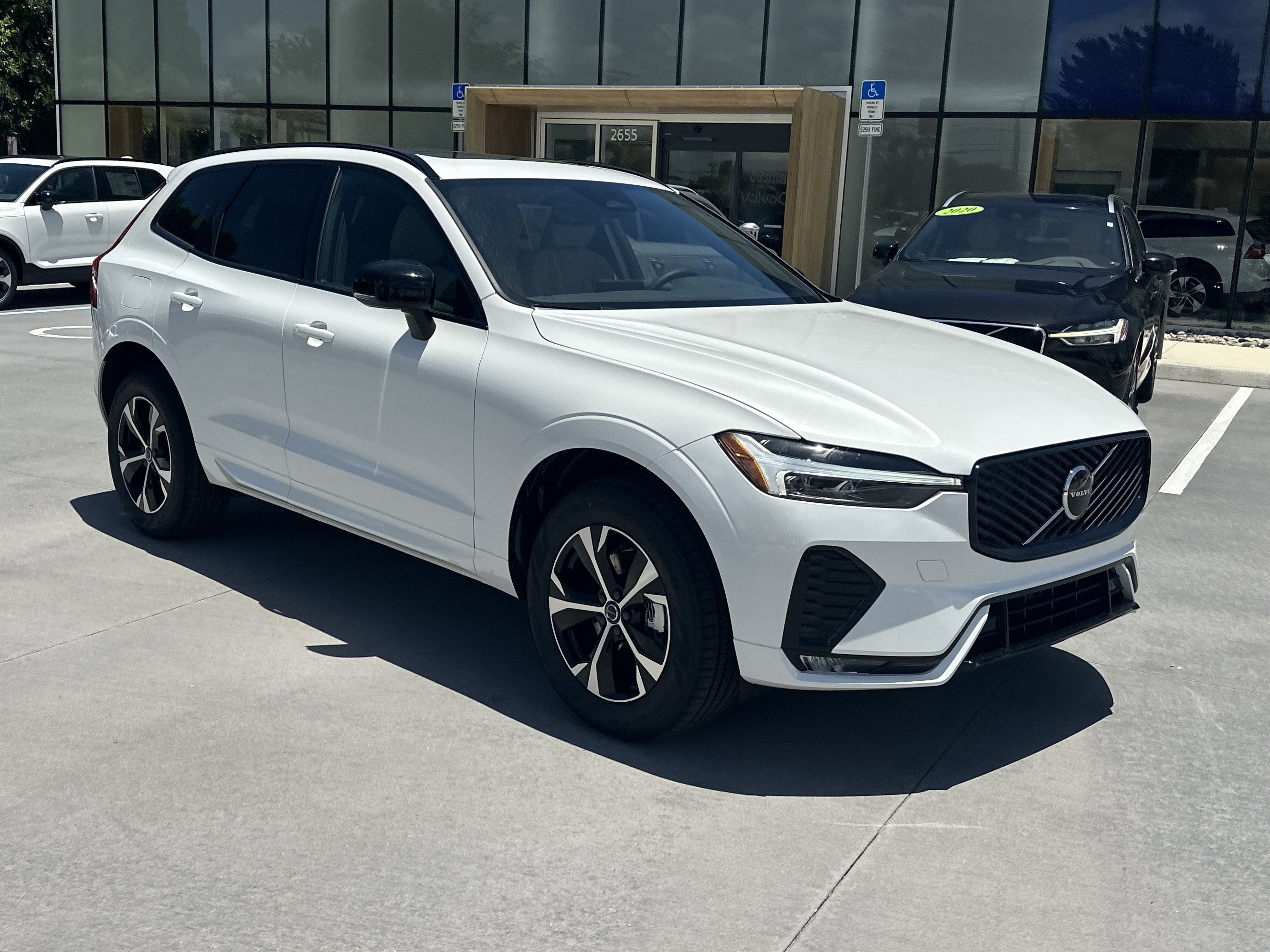 New 2026  Volvo Core image 5
