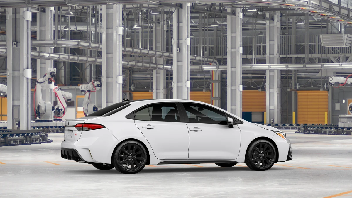 New 2026 Ice Cap with Midnight Black Metallic roof Toyota SE image 11